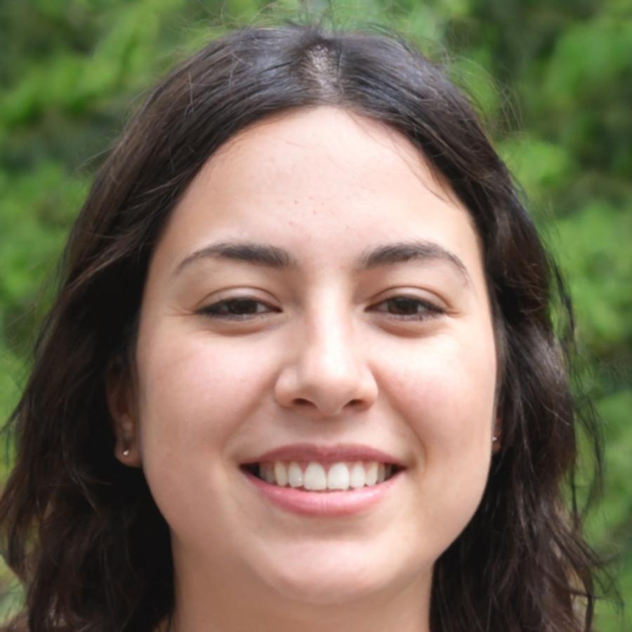 Portrait de Camille Rousseau, consultante en finances comportementales